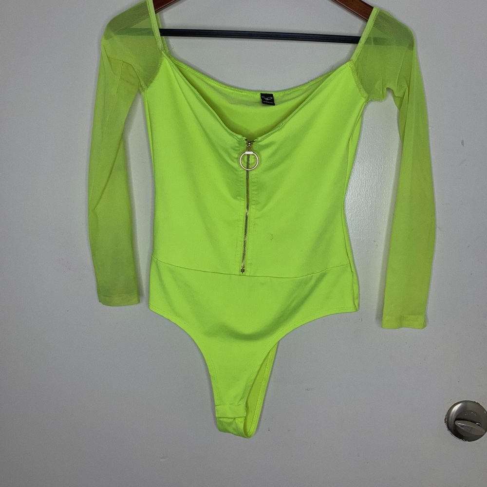 Windsor off the shoulder bright top